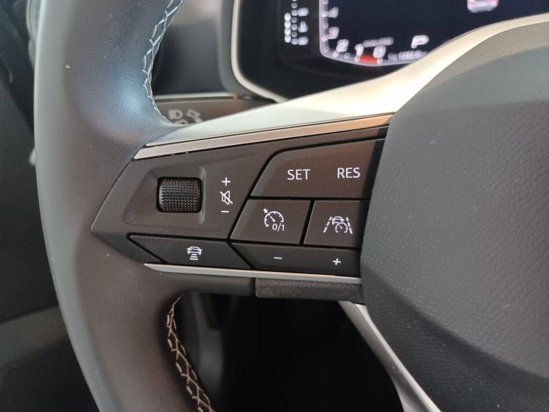 Occasion SEAT Arona 1.0 TSI 110ch Xperience DSG7 GARANTIE  12 MOIS 2022 Gris 20990 € à Metz