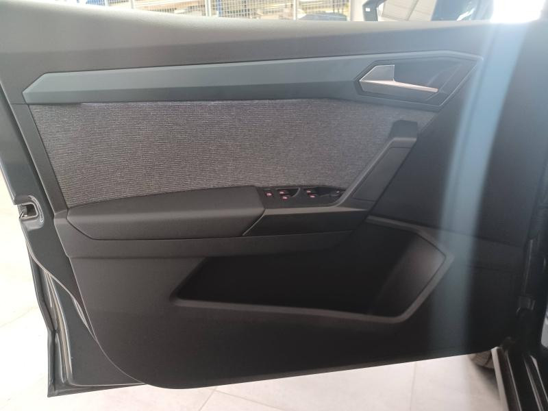Occasion SEAT Arona 1.0 TSI 110ch Xperience DSG7 GARANTIE  12 MOIS 2022 Gris 20990 € à Metz