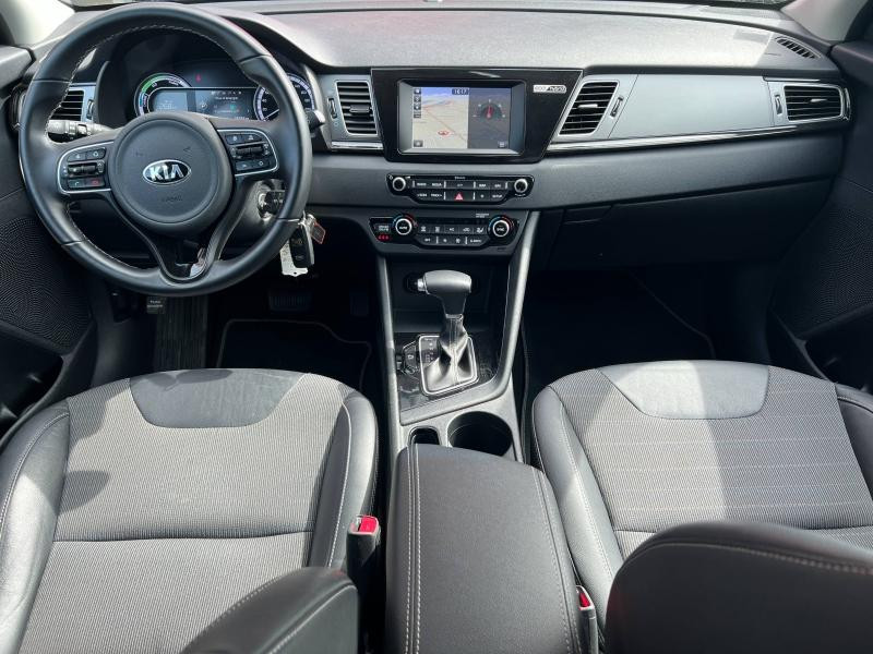 Occasion KIA Niro 1.6 GDi 105ch ISG + électrique 43.5ch Active Business DCT6 garantie 12 mois 2017 Blanc Sensation 15990 € à Metz