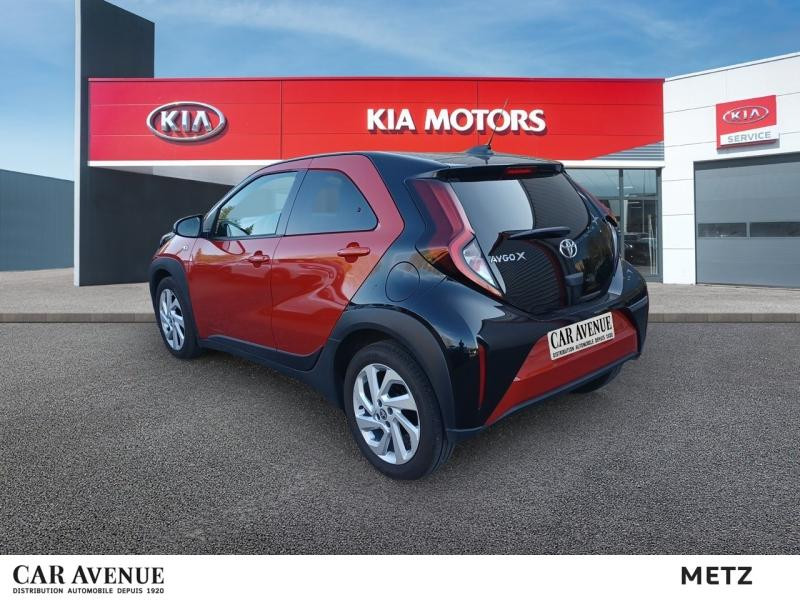 Used TOYOTA Aygo X 1.0 VVT-i 72ch Design  Garantie 12 mois 2022 Bi-Ton Rouge Piment premium/Toit noir € 14290 in Metz