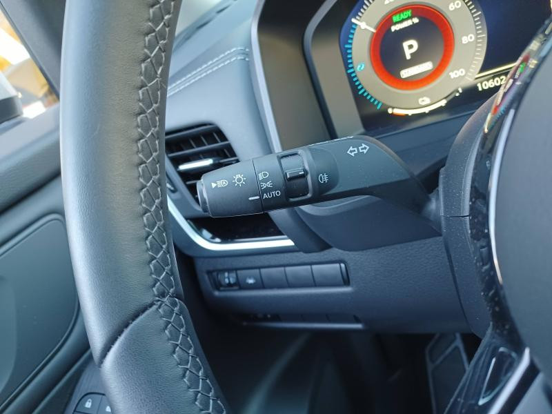 Used NISSAN Qashqai e-POWER 190ch N-Connecta 2022 CAMERA GPS CARPLAY GARANTIE 12-2026 2023 Blanc Lunaire (Spéciale) € 27990 in Metz