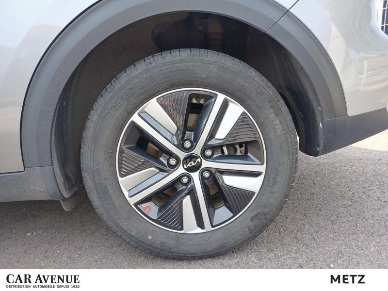 Used KIA Niro 1.6 GDi 105ch ISG + électrique 43.5ch Active DCT6 MY22 garantie 12 mois 2022 Gris Comete métallisé € 19590 in Metz