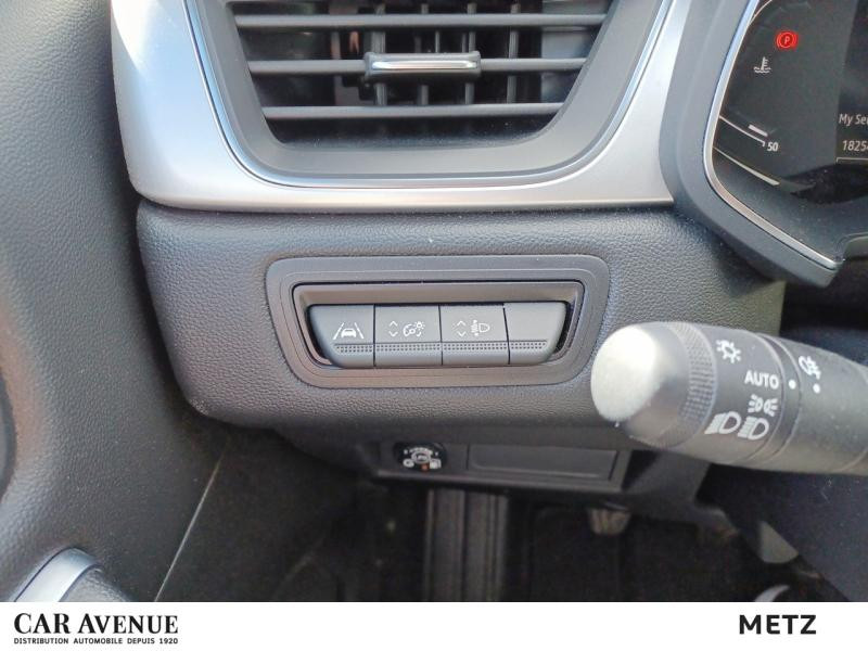 Occasion RENAULT Captur 1.0 TCe 100ch Intens GPL -21 garantie 12 mois 2022 Bleu Iron/Gris Highland 15990 € à Metz