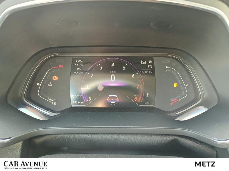 Occasion RENAULT Captur 1.0 TCe 100ch Intens GPL -21 garantie 12 mois 2022 Bleu Iron/Gris Highland 15990 € à Metz