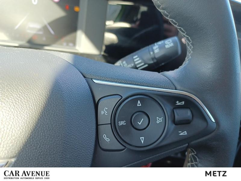Occasion OPEL Mokka 1.2 Turbo 100ch Elegance garantie 12 mois 2022 Vert Ikone/Toit Noir métal 14990 € à Metz