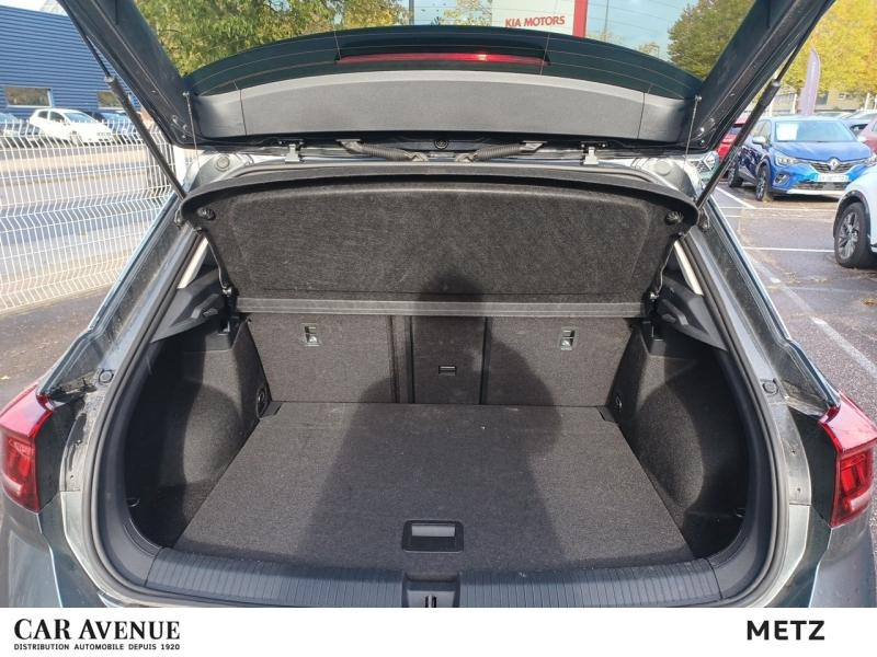 Occasion VOLKSWAGEN T-Roc 1.5 TSI Evo2 150ch Style DSG7 GARANTIE 12 MOIS 2025 Gris 28990 € à Metz