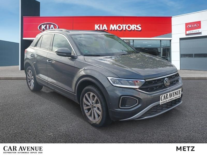 Occasion VOLKSWAGEN T-Roc 1.5 TSI Evo2 150ch Style DSG7 GARANTIE 12 MOIS 2025 Gris 28990 € à Metz