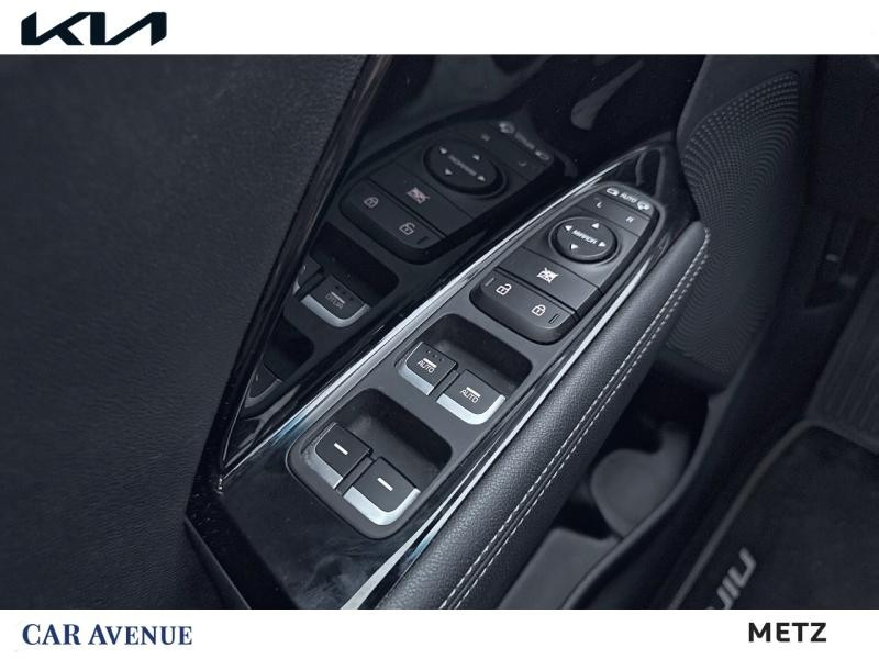 Occasion KIA Niro 1.6 GDi 105ch ISG + Plug-In 60.5ch Lounge DCT6 MY22 GARANTIE 11-2028 2021 Blanc 21490 € à Metz