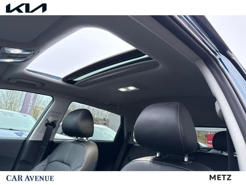 Occasion KIA Niro 1.6 GDi 105ch ISG + Plug-In 60.5ch Lounge DCT6 MY22 GARANTIE 11-2028 2021 Blanc 21490 € à Metz