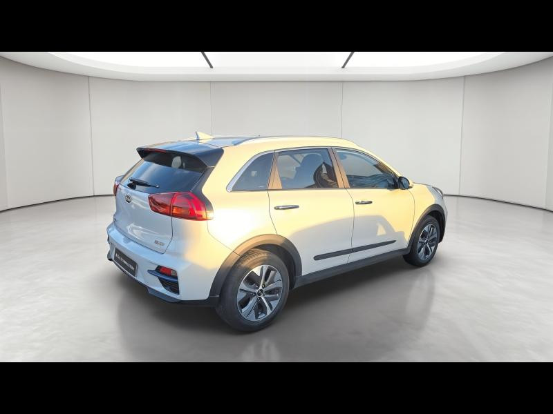 Occasion KIA e-Niro Active Business 204ch 3cv GARANTIE 12-2028 2021 Blanc Sensation Nacre 19490 € à Metz