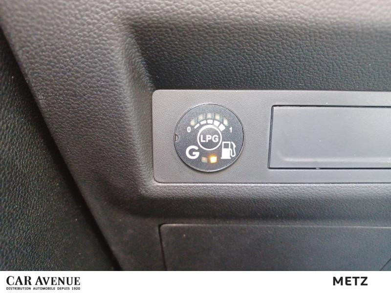 Occasion RENAULT Captur 1.0 TCe 100ch Intens GPL -21 garantie 12 mois 2022 Bleu Iron/Gris Highland 15990 € à Metz