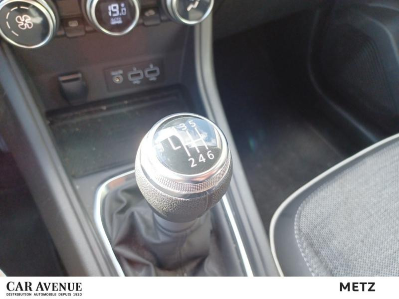 Occasion RENAULT Captur 1.0 TCe 100ch Intens GPL -21 garantie 12 mois 2022 Bleu Iron/Gris Highland 15990 € à Metz