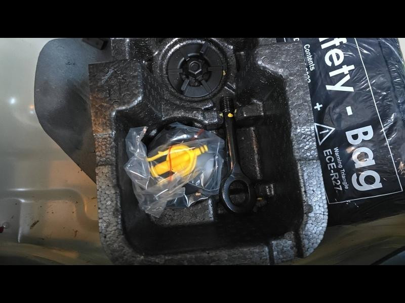 Used KIA Picanto 1.0 DPi 67ch Active GARANTIE 12-2029 2022 Blanc € 12490 in Metz