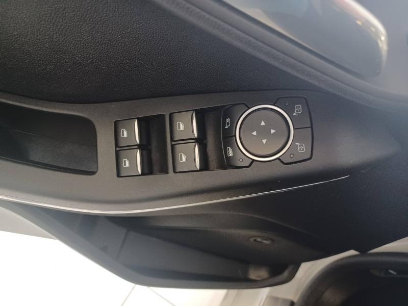 Occasion FORD Fiesta 1.0 EcoBoost Hybrid 155ch ST-Line X 5p garantie 12 mois 2021 Gris Lunaire métallisée 13390 € à Metz