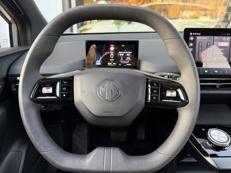 Occasion MG MOTOR MG4 EV 170ch - 51kWh MY23 GARANTIE 11-2030 2023 Blanc 17290 € à Metz