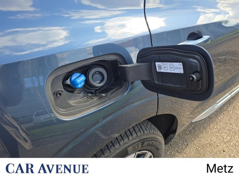 Occasion VOLVO XC60 B4 197ch Plus Style Dark Geartronic 2022 Bleu Denim Métallisé 36990 € à Metz