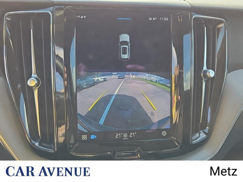 Occasion VOLVO XC60 B4 197ch Plus Style Dark Geartronic 2022 Bleu Denim Métallisé 36990 € à Metz
