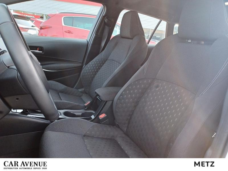 Used TOYOTA Corolla Touring Spt 1.8 140ch Dynamic MY23 2024 Blanc € 24790 in Metz