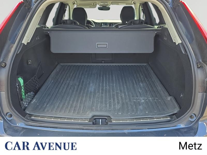 Occasion VOLVO XC60 B4 197ch Plus Style Dark Geartronic 2022 Bleu Denim Métallisé 36990 € à Metz