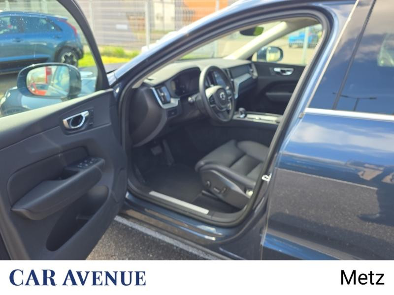 Occasion VOLVO XC60 B4 197ch Plus Style Dark Geartronic 2022 Bleu Denim Métallisé 36990 € à Metz