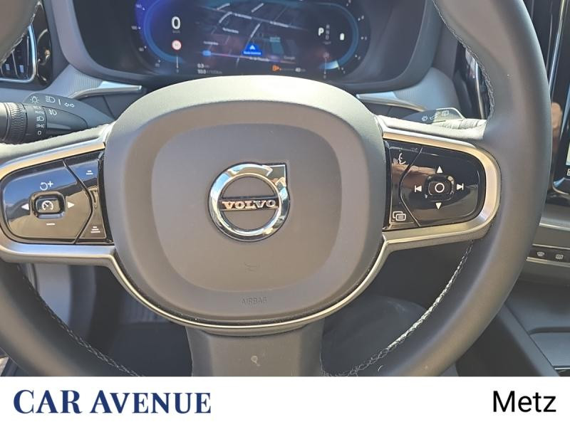 Occasion VOLVO XC60 B4 197ch Plus Style Dark Geartronic 2022 Bleu Denim Métallisé 36990 € à Metz