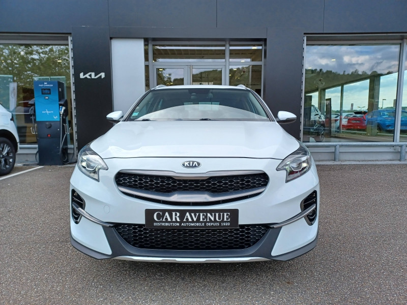 Occasion KIA XCeed 1.4 T-GDI 140ch Active DCT7 CLIM GPS GARANTIE 12 MOIS 2019 Blanc Platine 17990 € à Forbach