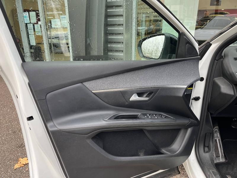 Occasion PEUGEOT 3008 1.5 BlueHDi 130ch E6.c GT Line S&S EAT8 CLIM GPS CARPLAY GARANTIE 12 MOIS 2019 Blanc Nacré (S) 20990 € à Forbach