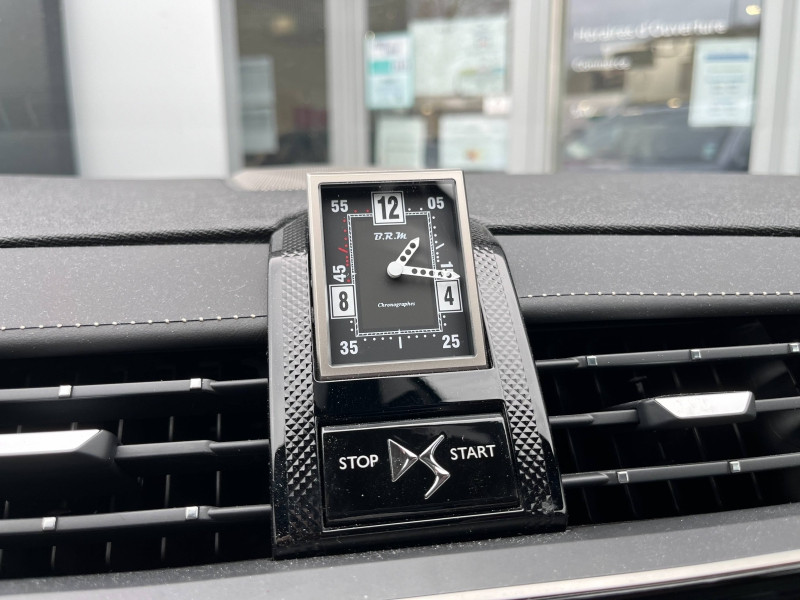 Used DS DS 7 Crossback PureTech 225ch Grand Chic Automatique CLIM GPS GARANTIE 12 MOIS 2018 Gris Artense (M) € 19990 in Forbach