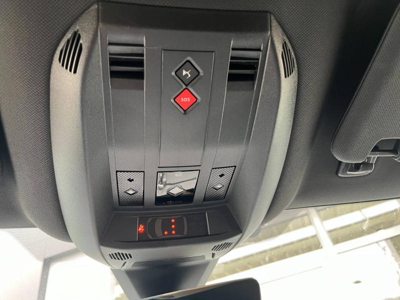 Used DS DS 7 Crossback PureTech 225ch Grand Chic Automatique CLIM GPS GARANTIE 12 MOIS 2018 Gris Artense (M) € 19990 in Forbach