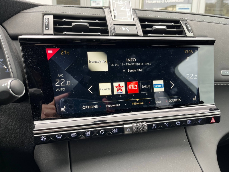 Used DS DS 7 Crossback PureTech 225ch Grand Chic Automatique CLIM GPS GARANTIE 12 MOIS 2018 Gris Artense (M) € 19990 in Forbach