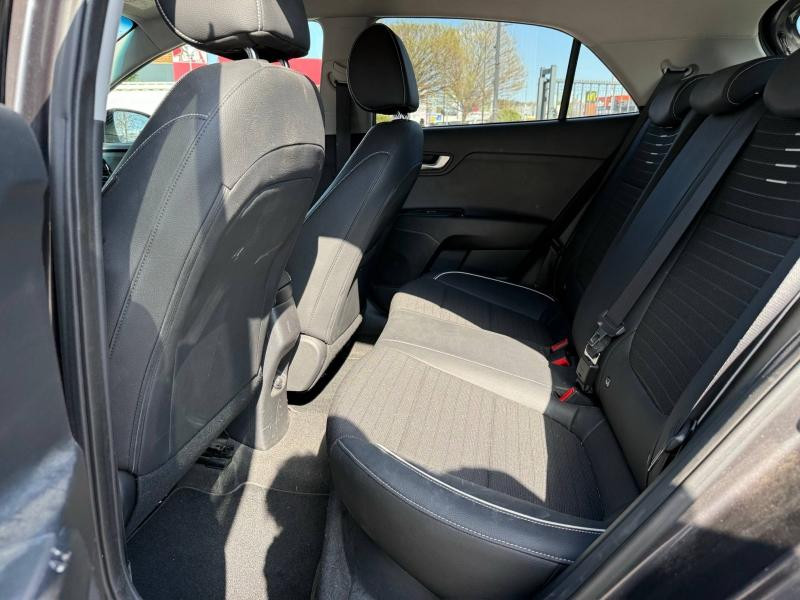 Occasion KIA Rio 1.0 T-GDI 120ch GT Line Premium DCT 7 garantie 01-2028 2021 Gris Galène 16990 € à Forbach