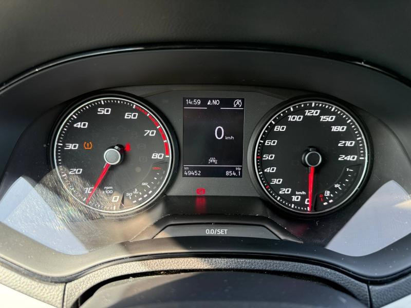 Occasion SEAT Arona 1.0 EcoTSI 110ch Start/Stop Xcellence Euro6d-T garantie 12 mois 2021 Gris Urbain/Toit Gris Magnétique 15490 € à Forbach