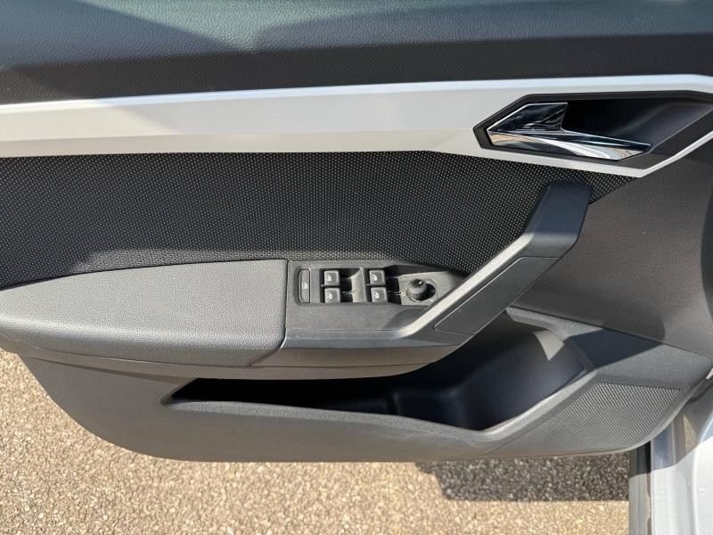 Occasion SEAT Arona 1.0 EcoTSI 110ch Start/Stop Xcellence Euro6d-T garantie 12 mois 2021 Gris Urbain/Toit Gris Magnétique 15490 € à Forbach