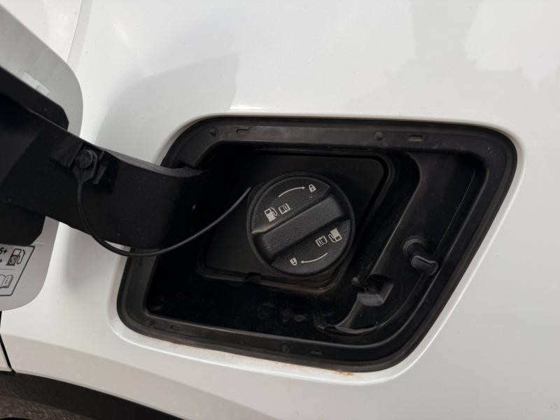 Occasion KIA Niro 1.6 GDi 129ch HEV Active DCT6 2025 Blanc Nacré 31990 € à Forbach