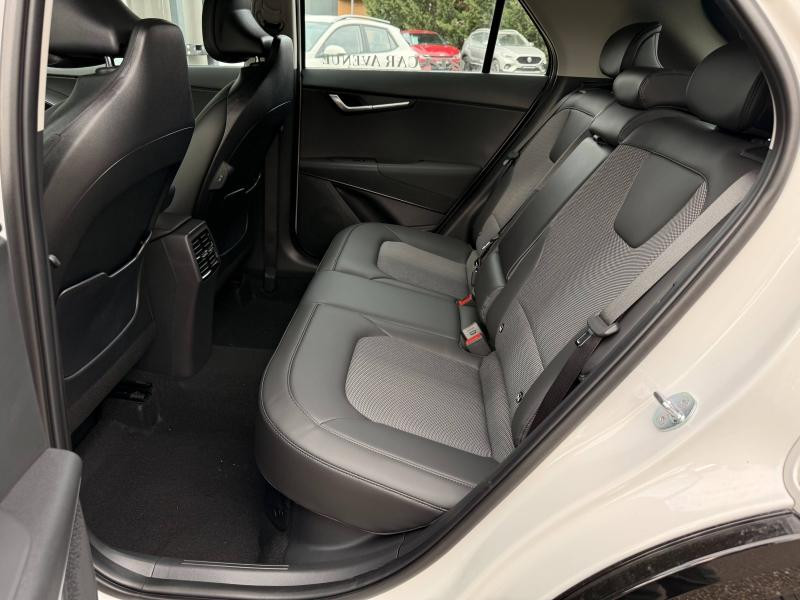 Occasion KIA Niro 1.6 GDi 129ch HEV Active DCT6 2025 Blanc Nacré 31990 € à Forbach
