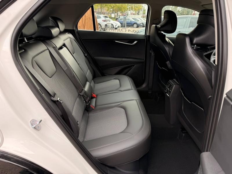 Occasion KIA Niro 1.6 GDi 129ch HEV Active DCT6 2025 Blanc Nacré 31990 € à Forbach