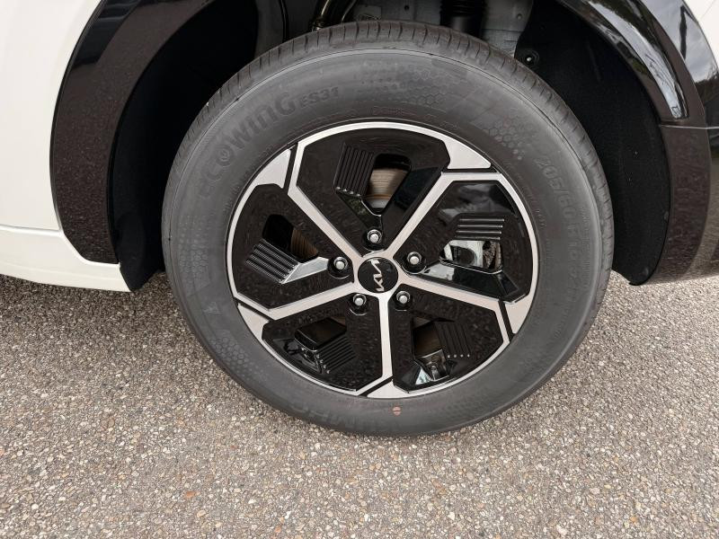 Occasion KIA Niro 1.6 GDi 129ch HEV Active DCT6 2025 Blanc Nacré 31990 € à Forbach