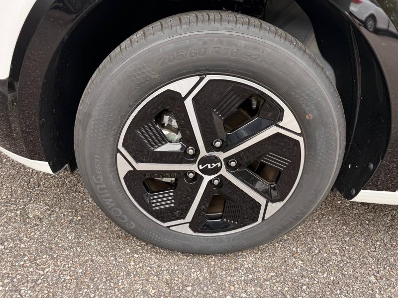 Occasion KIA Niro 1.6 GDi 129ch HEV Active DCT6 2025 Blanc Nacré 31990 € à Forbach