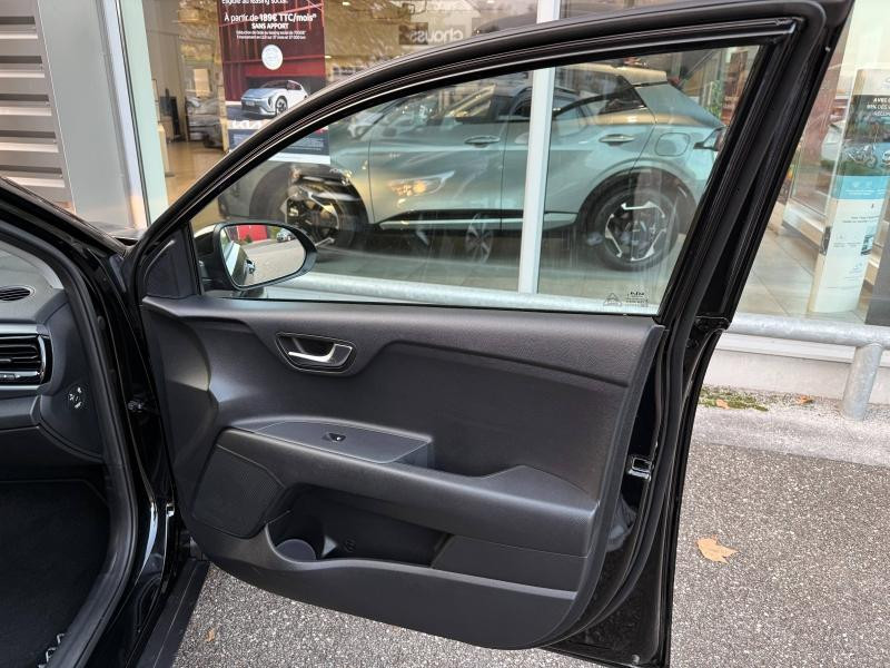 Occasion KIA Stonic 1.0 T-GDi 100ch Active DCT7 Garantie 05/2032 2025 Noir Ebène métallisé 22490 € à Forbach