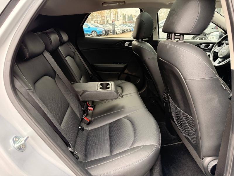 Occasion KIA XCeed 1.6 GDi 105ch + Plug-In 60.5ch Premium DCT6 GARANTIE 12-2027 2020 Gris Acier métallisé 19490 € à Forbach