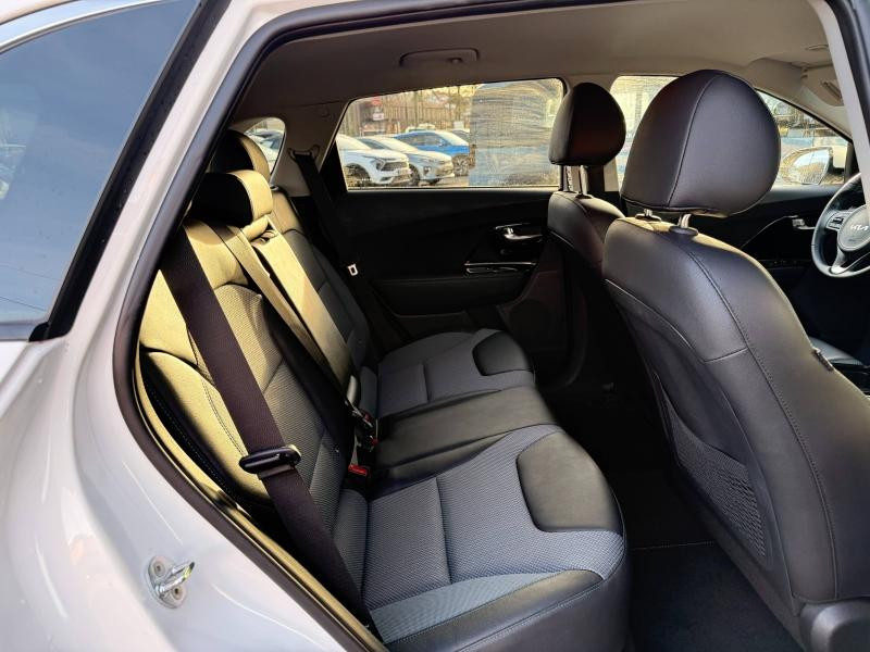 Occasion KIA e-Niro Active 204ch GARANTIE 09-2028 2021 Blanc 20490 € à Forbach