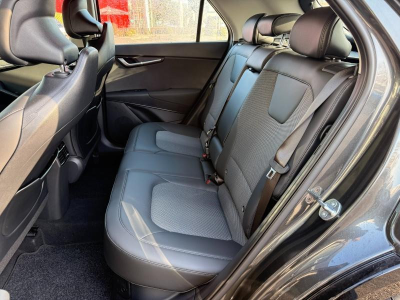 Used KIA Niro 1.6 GDi 129ch HEV Active DCT6 Garantie 05/2032 2025 Gris Cosmique Métallisé € 31490 in Forbach