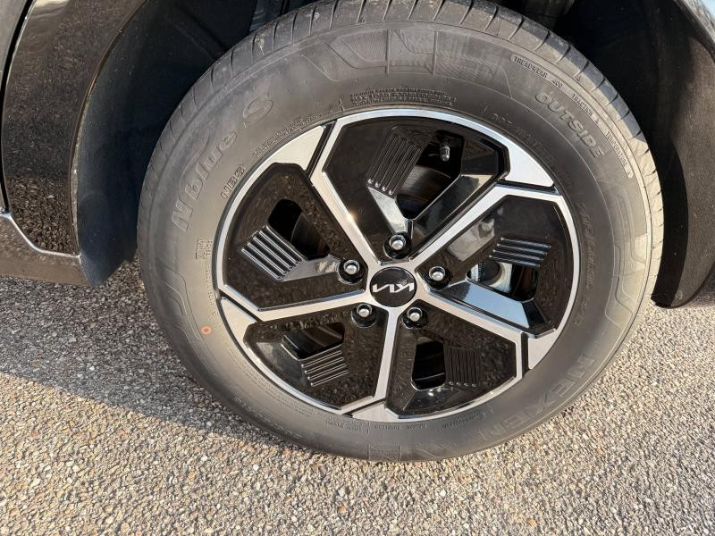 Used KIA Niro 1.6 GDi 129ch HEV Active DCT6 Garantie 05/2032 2025 Gris Cosmique Métallisé € 31490 in Forbach