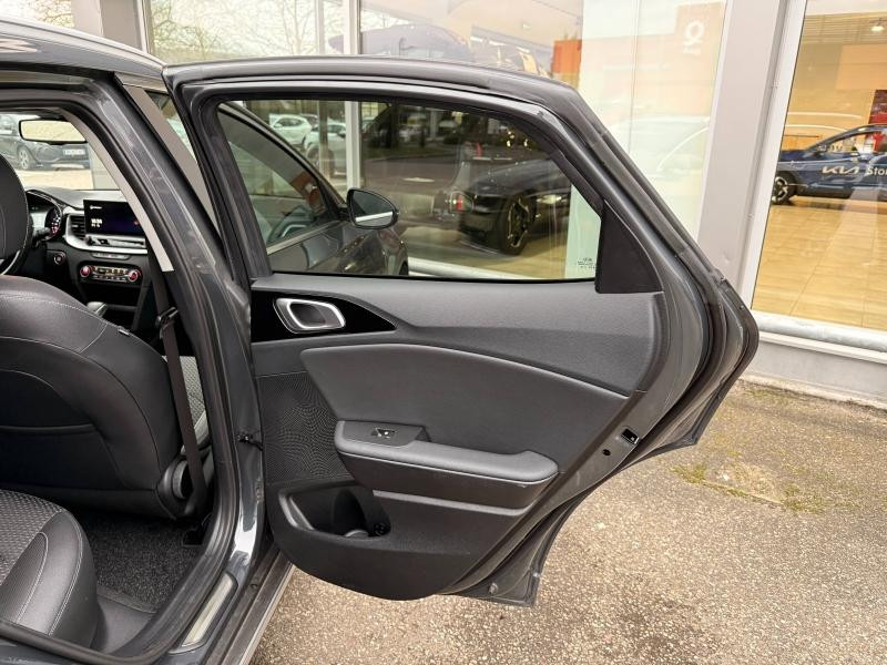 Occasion KIA XCeed 1.5 T-GDI 160ch Design DCT7 2021 GARANTIE 09-2028 2021 Blanc 20990 € à Forbach