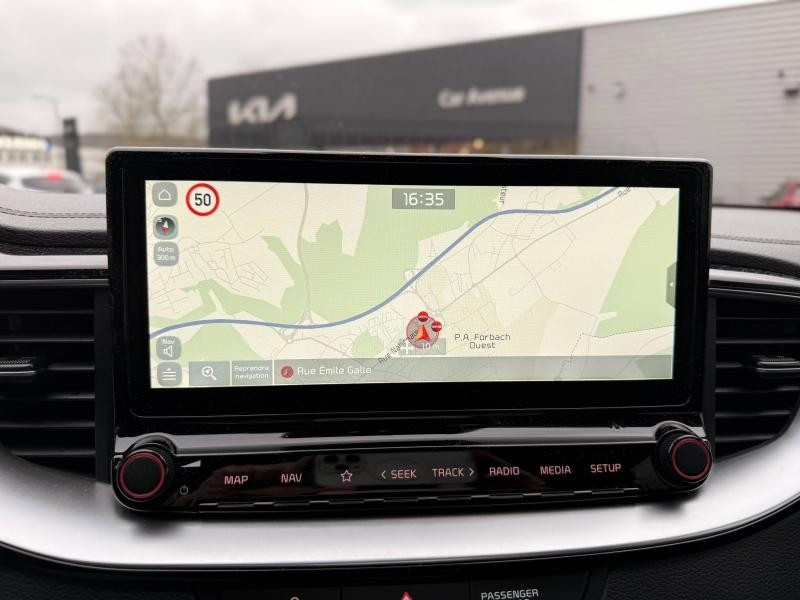 Occasion KIA XCeed 1.5 T-GDI 160ch Design DCT7 2021 GARANTIE 09-2028 2021 Blanc 20990 € à Forbach