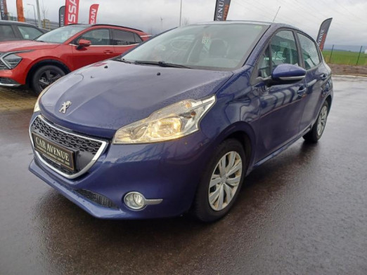 Occasion PEUGEOT 208 1.4 HDi FAP Active 5p 2013 Bleu Foncé Métal 7 990 € à Diekirch