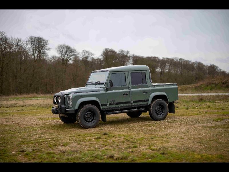 Occasion LAND-ROVER Defender 110 Pick Up Mark V 2013 Gris 69990 € à Diekirch