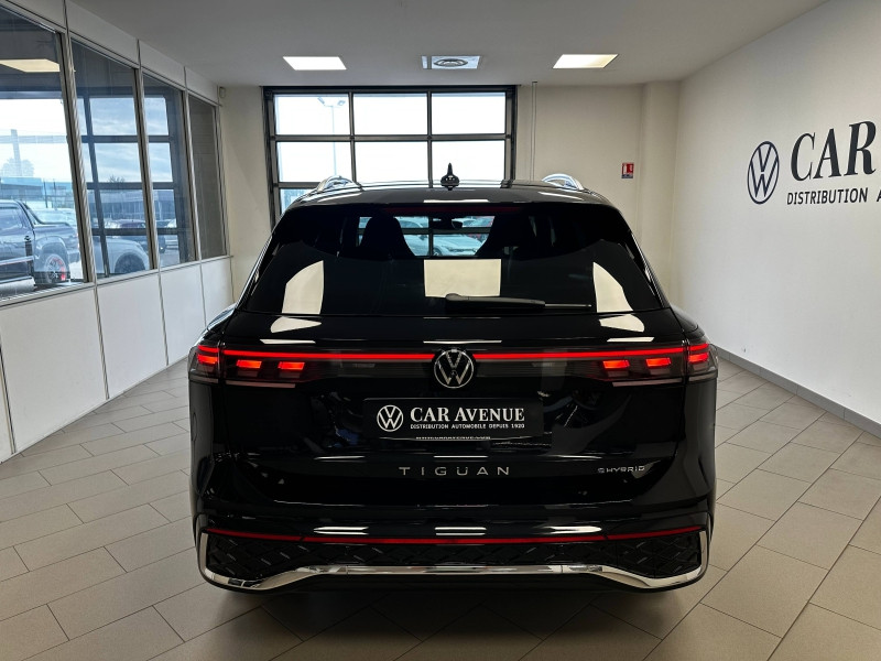 Occasion VOLKSWAGEN Tiguan 1.5 eHybrid 204 ch R-Line DSG6 2024 Noir Intense nacrée 55990 € à Haguenau