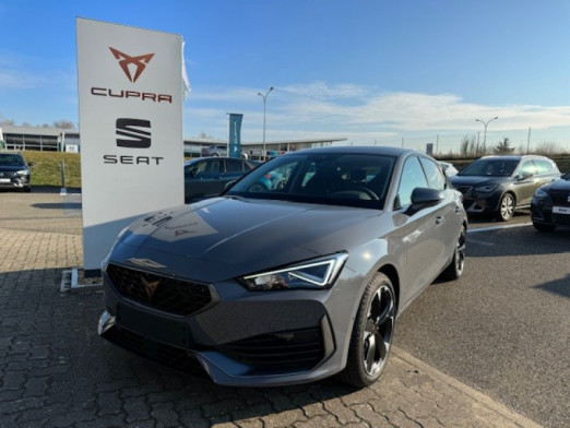 Occasion CUPRA Leon 1.4 e-Hybrid 204 ch V DSG6 / GPS / CABLE DOMESTIQUE / ACC / SIDE ASSIST / CAMERA / RADAR 2023 Gris Graphène métallisé 37 989 € à Haguenau