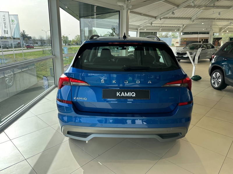 Used SKODA Kamiq 1.0 TSI Evo 110 ch Business DSG7 /RADAR RECUL / GPS / CAMERA / DIGITAL COCKPIT 2024 Bleu Racing métallisé € 24989 in Haguenau